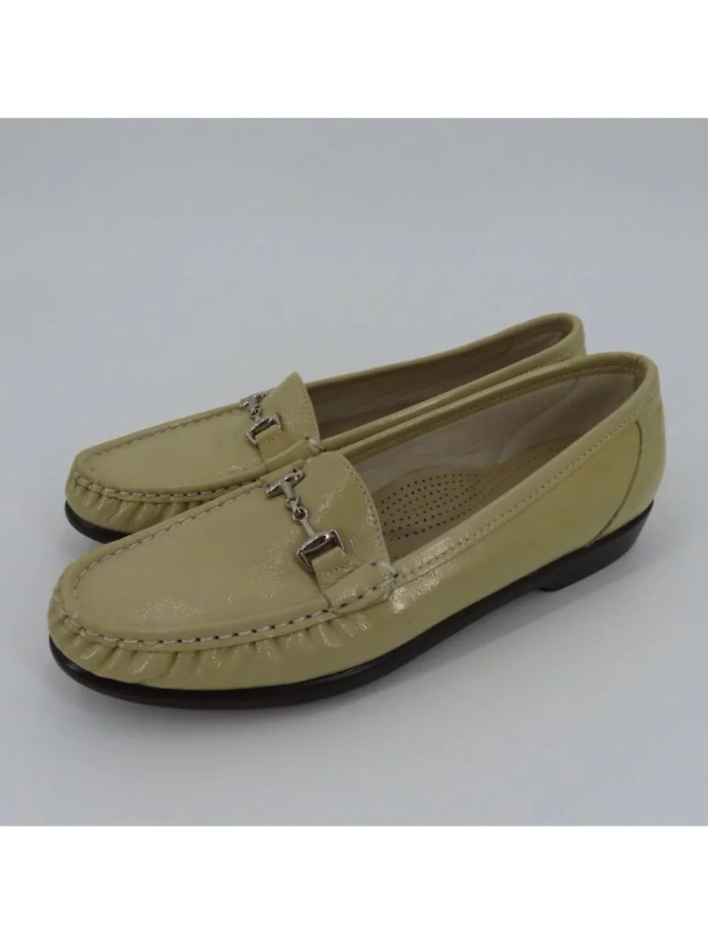 SAS Tripad Womens 9 S Beige Khaki Patent Leather Silver Metal Horse Bit Loafers